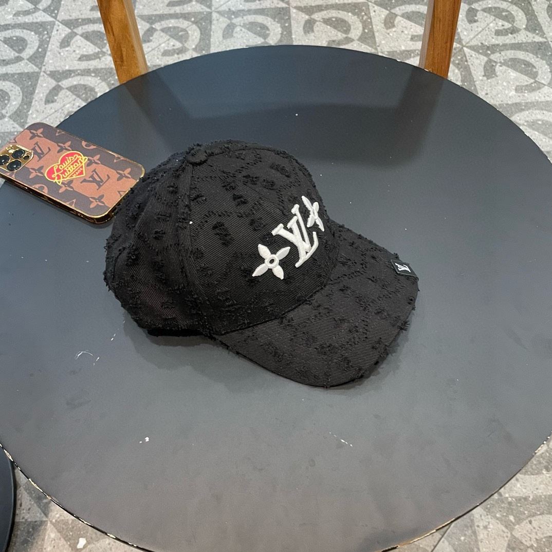 Louis Vuitton Caps